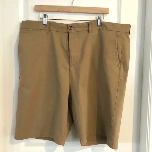 Old Navy Ultimate  Slim Built in Flex Shorts - Picture 2 of 7